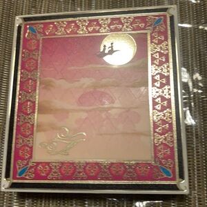 Disney Magic Carpet Ride eyeshadow palette new